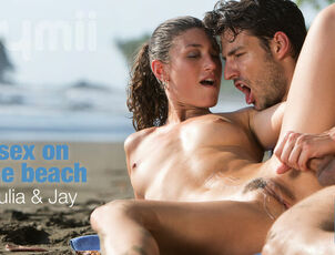 Jay and Julia R. - orgy on the beach - Joymii
