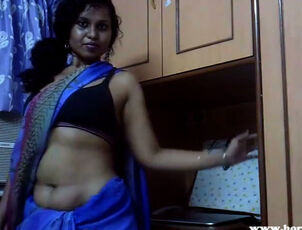 Kinky indian Lily in blue sari in unexperienced glamour vid